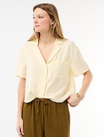 Camisa fluida de mangas curtas