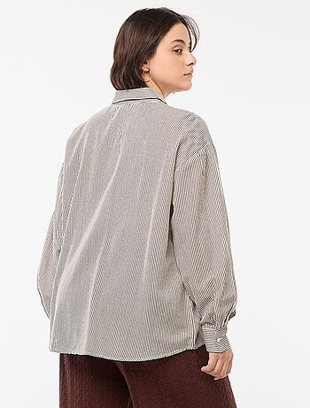 Camisa fluida em linho misturado