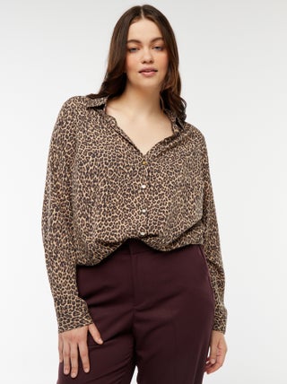 Camisa fluida em malha crepe