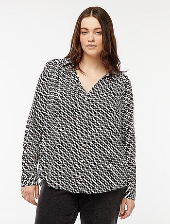 Camisa fluida em malha crepe