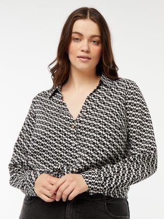 Camisa fluida em malha crepe
