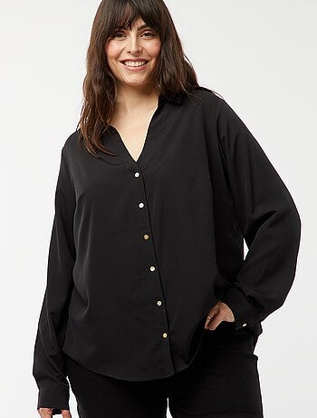 Camisa fluida em malha crepe