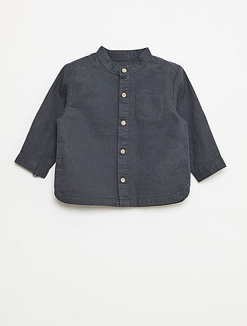 Camisa gola mao com mangas arregaçáveis