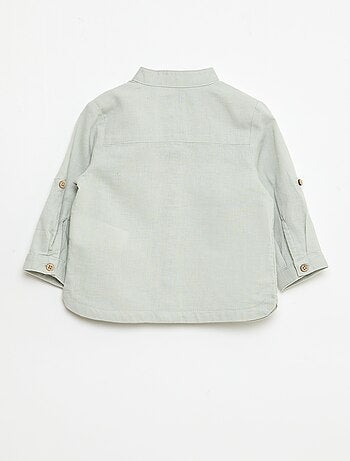 Camisa gola mao com mangas arregaçáveis