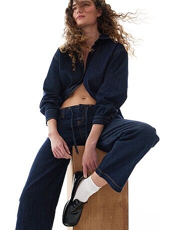 Camisa jeans com gola polo, botões e manga comprida penti