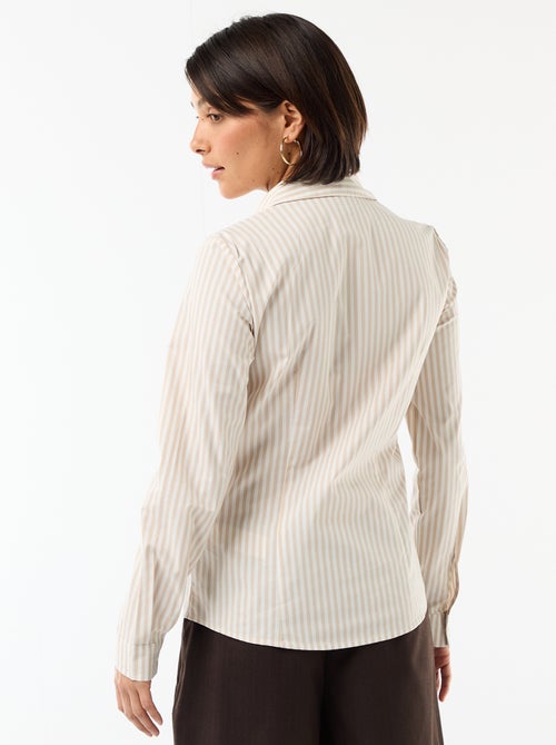 Camisa justa com colarinho italiano - Kiabi