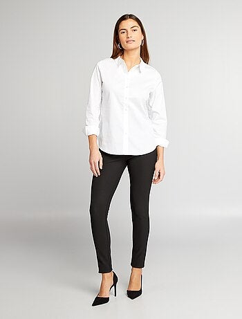Camisa justa com colarinho italiano