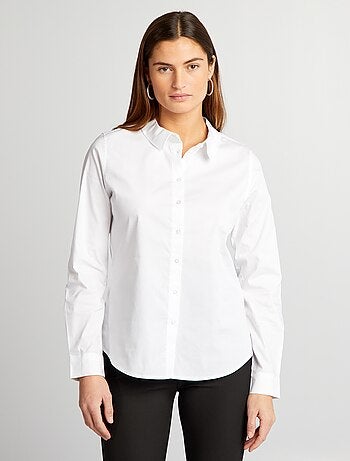 Camisa justa com colarinho italiano