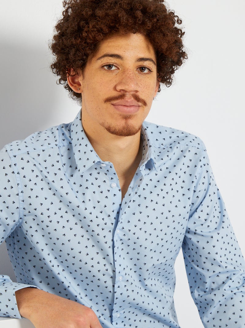Camisa justa em popelina às pintas AZUL - Kiabi