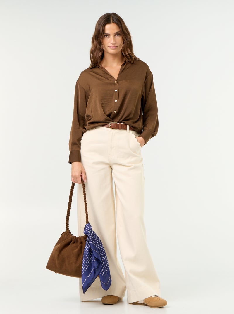 Camisa lisa acetinada Castanho - Kiabi