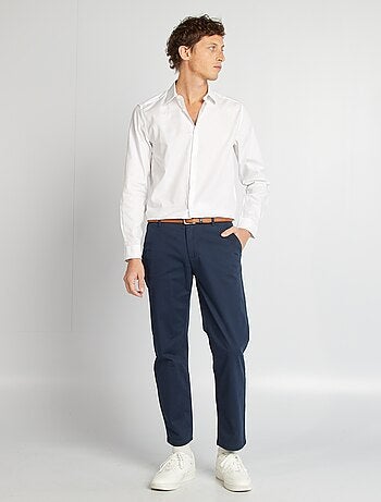 Camisa lisa com corte a direito