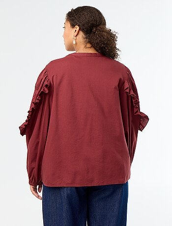 Camisa lisa com folhos