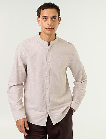 Camisa lisa com gola mao