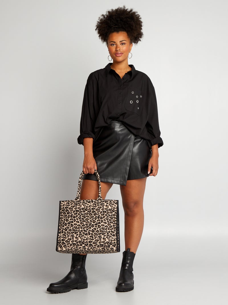 Camisa lisa com ilhoses de fantasia Preto - Kiabi