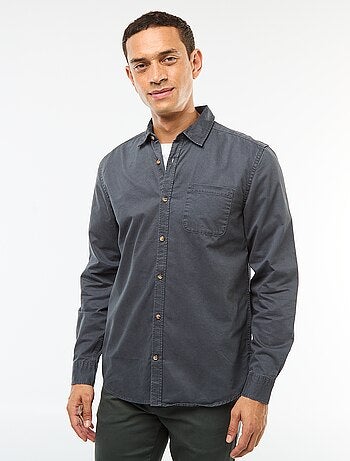 Camisa lisa corte direito / Regular fit