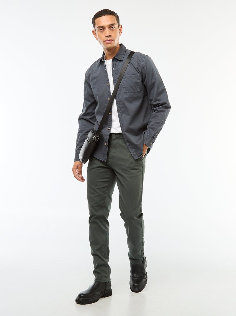 Camisa lisa corte direito / Regular fit Azul - Kiabi