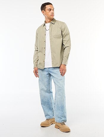 Camisa lisa corte direito / Regular fit