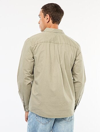 Camisa lisa corte direito / Regular fit
