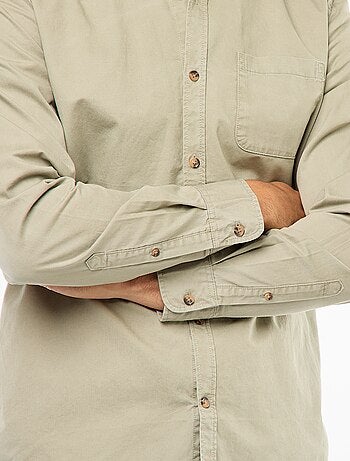 Camisa lisa corte direito / Regular fit