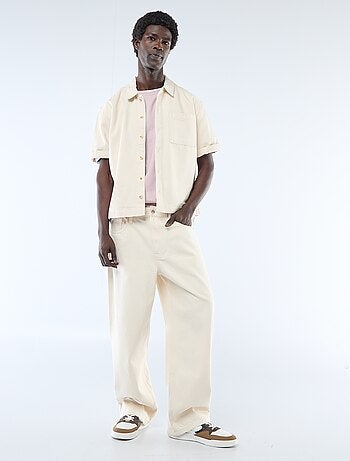 Camisa lisa de ganga de manga curta