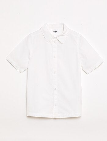 Camisa lisa de manga curta