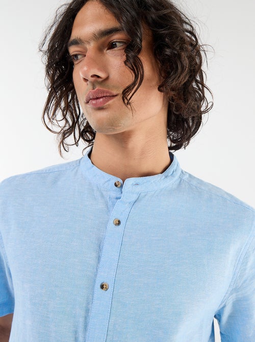 Camisa lisa de manga curta e gola mao em linho misto - Kiabi