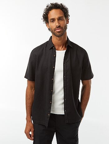 Camisa lisa de manga curta