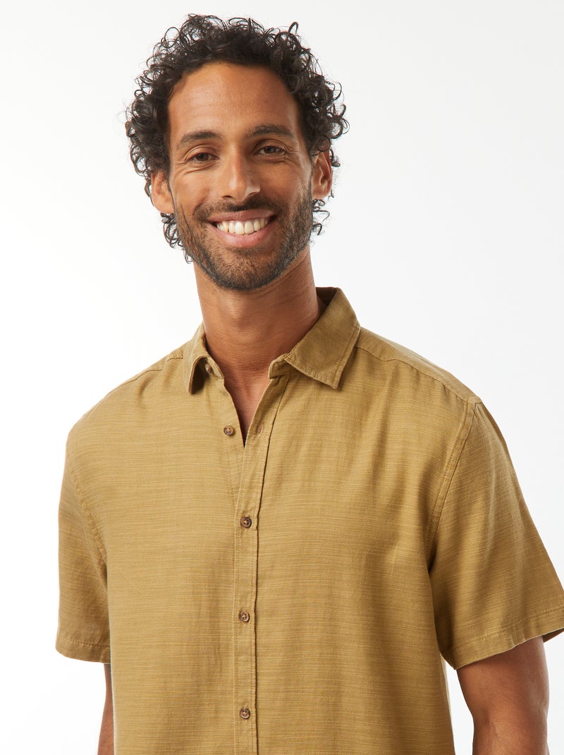 Camisa lisa de manga curta Verde - Kiabi