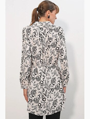 Camisa longa de crepe de viscose floral com cinto bdart