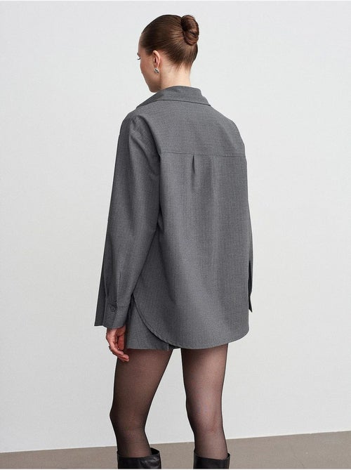 Camisa longa oversized de tecido com manga comprida e bolso dilvin - Kiabi