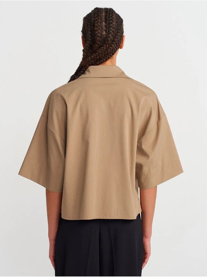 Camisa overshirt cropped oversized em crepe dilvin Verde cáqui claro - Kiabi
