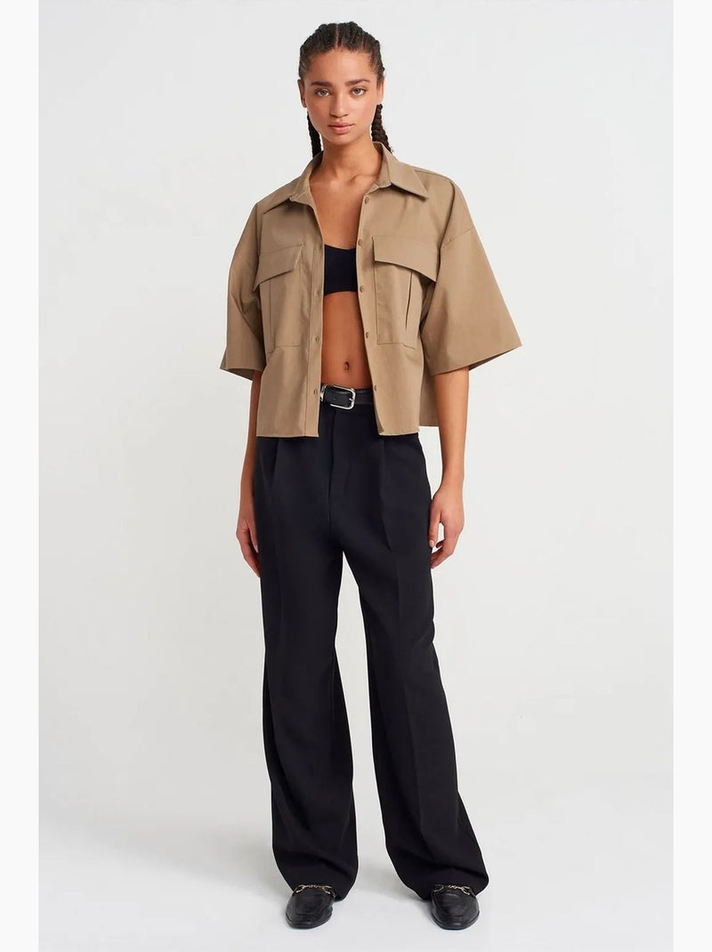 Camisa overshirt cropped oversized em crepe dilvin Verde cáqui claro - Kiabi