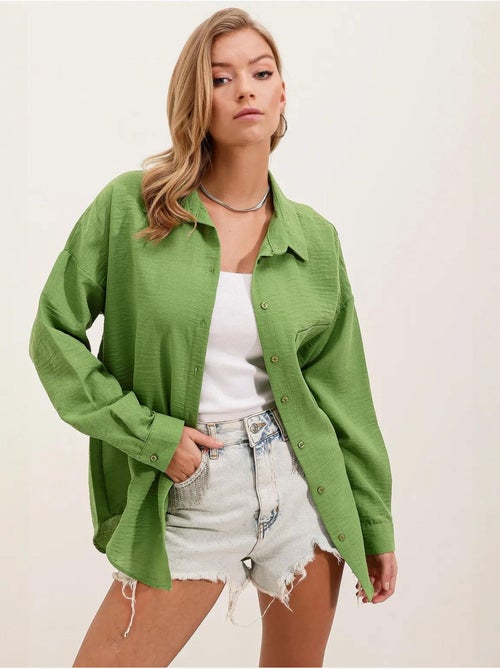 Camisa overshirt em mistura de linho com fecho de botões bdart - Kiabi Camisa overshirt em mistura de linho com fecho de botões bdart - Kiabi