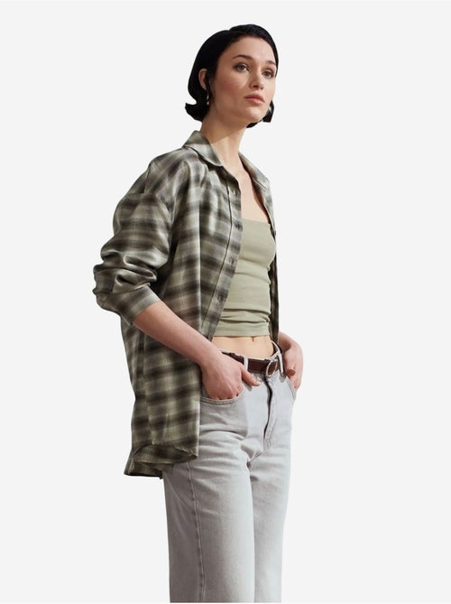 Camisa oversize aos quadrados de manga comprida dilvin - Kiabi Camisa oversize aos quadrados de manga comprida dilvin - Kiabi