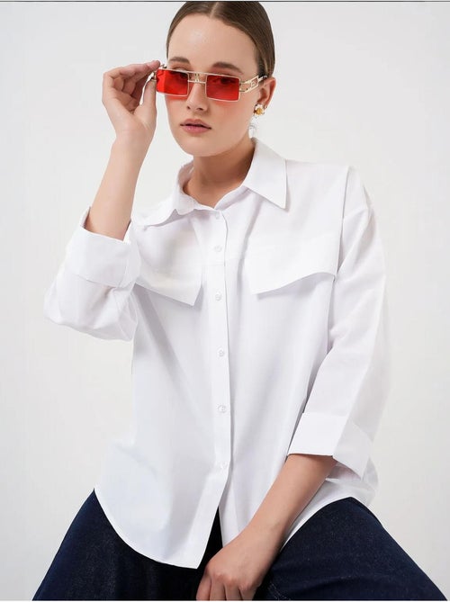 Camisa oversize com detalhe de bolso bdart - Kiabi Camisa oversize com detalhe de bolso bdart - Kiabi
