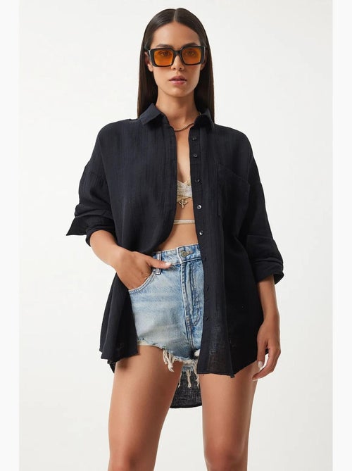 Camisa oversize em algodão texturado com bolso istanbul - Kiabi Camisa oversize em algodão texturado com bolso istanbul - Kiabi