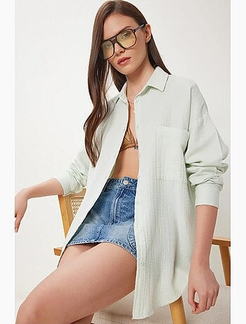 Camisa oversize em algodão texturado com bolso istanbul