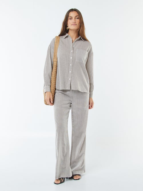 Camisa oversize em linho às riscas - Kiabi