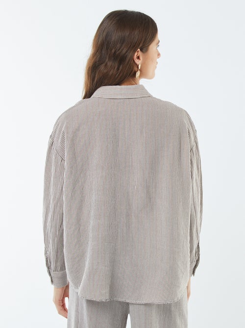 Camisa oversize em linho às riscas - Kiabi