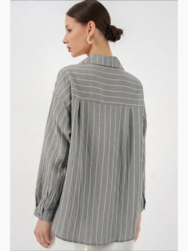 Camisa oversize texturizada às riscas com fecho de botões bdart Cinza - Kiabi