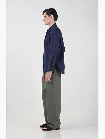 Camisa oversized abotoada com colarinho de camisa giesto