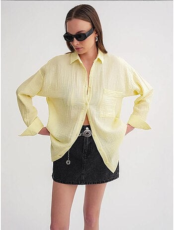Camisa oversized com detalhe de bolso mixray