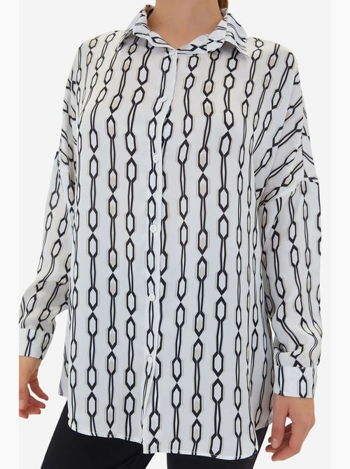 Camisa oversized de cetim com botões à frente bdart - Kiabi Camisa oversized de cetim com botões à frente bdart - Kiabi