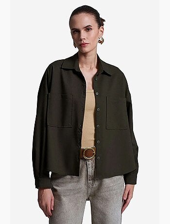 Camisa oversized em crepe com abotoamento frontal dilvin