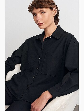 Camisa oversized em crepe com abotoamento frontal dilvin
