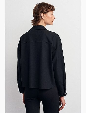 Camisa oversized em crepe com abotoamento frontal dilvin