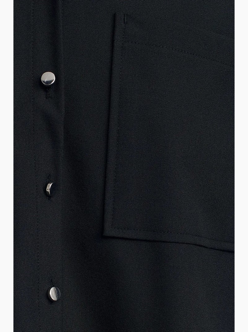 Camisa oversized em crepe com abotoamento frontal dilvin Preto - Kiabi