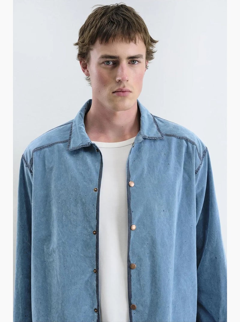 Camisa oversized em denim de algodão masculina giesto Azul-safira - Kiabi