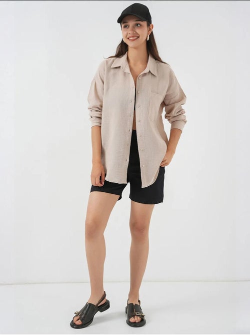 Camisa oversized em mistura de linho com detalhes de bolsos bdart - Kiabi Camisa oversized em mistura de linho com detalhes de bolsos bdart - Kiabi