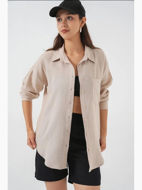 Camisa oversized em mistura de linho com detalhes de bolsos bdart - Kiabi Camisa oversized em mistura de linho com detalhes de bolsos bdart - Kiabi